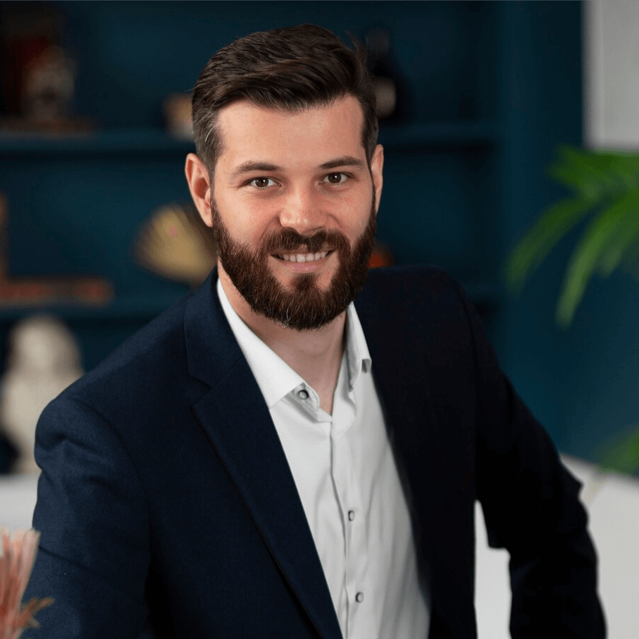 freepikadjust85237_mwndi_907