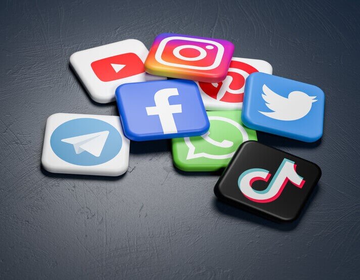 socialsocialmediaplatforms1_e1nti_713