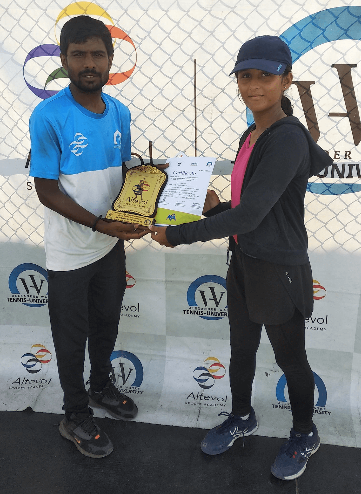 y2odu_1498_3803527146967234191412383981666275990827502n